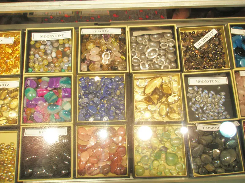 Gemstones Sri Lanka