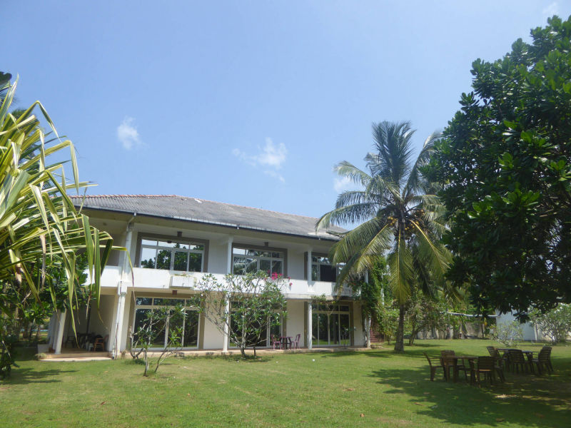 Raja Beach Hotel Gebäudeansicht