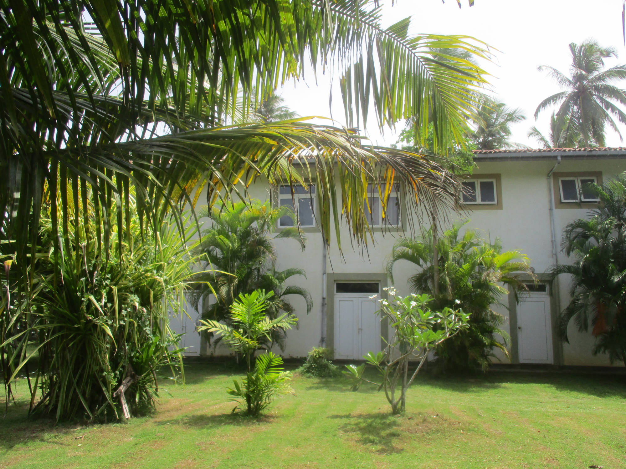 Raja Beach Hotel Servicegebäude und Backpackerzimmer