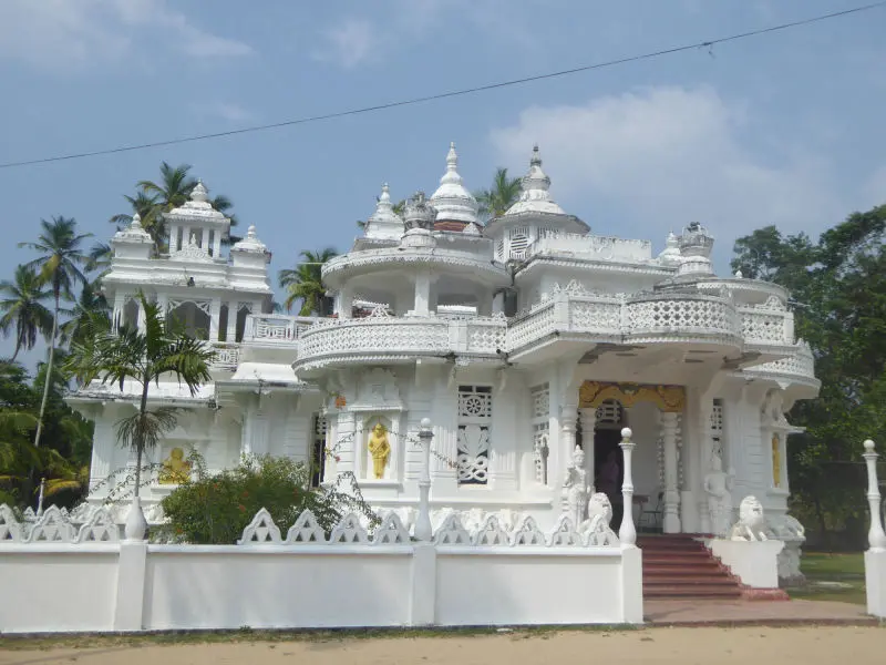 Pushparama Tempel, Balapitiya